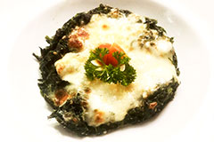 BAKED SPINACH, MOZZARELLA CHEESE AND PARMESAN